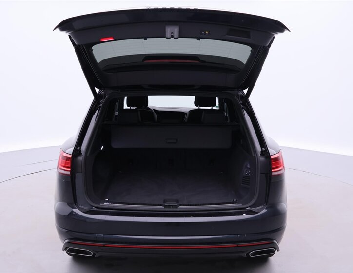 Volkswagen Touareg SUV / Terénní 3,0 l 210 kw