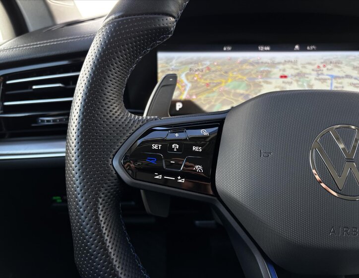 Volkswagen Touareg SUV 3,0 l 210 kw