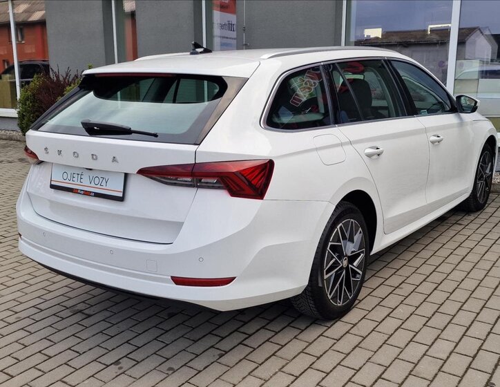 Škoda Octavia Kombi 2,0 l 85 kw