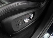 BMW X5 SUV 4,4 l 390 kw