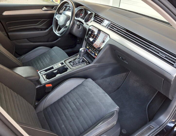 Volkswagen Passat Kombi 1,5 l 110 kw