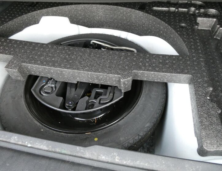 Peugeot 2008 SUV 1,2 l 60 kw