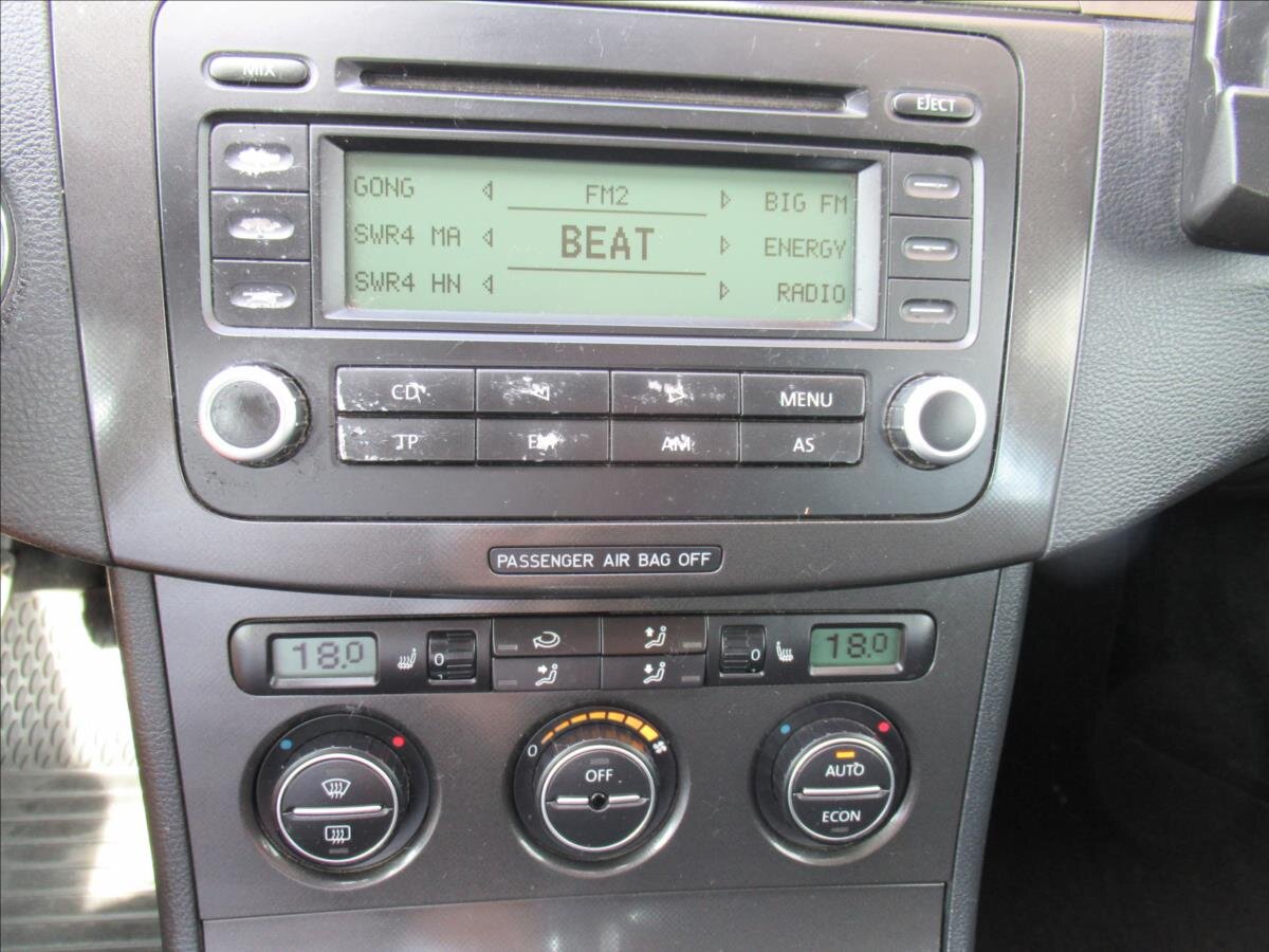 Volkswagen Passat Kombi 2,0 l 103 kw