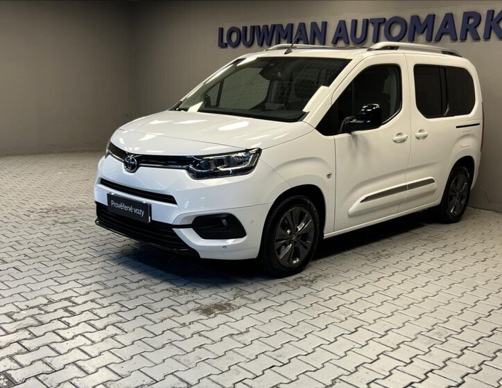 Toyota ProAce City Verso MPV 1,5 l 96 kw