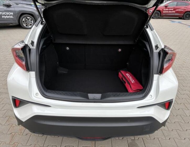 Toyota C-HR SUV 1,2 l 85 kw