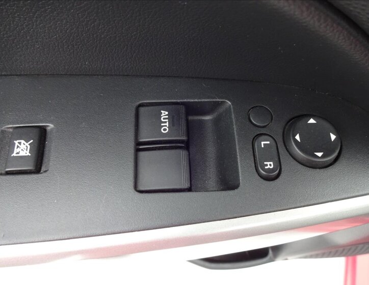 Mazda 2 Hatchback 1,3 l 55 kw