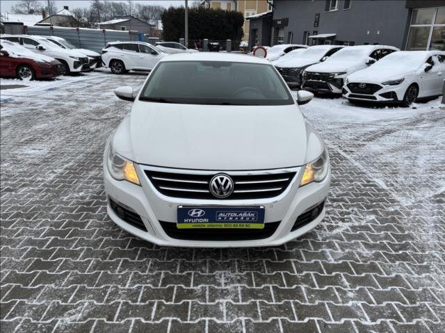 Volkswagen Passat CC Sedan 1,8 l 118 kw