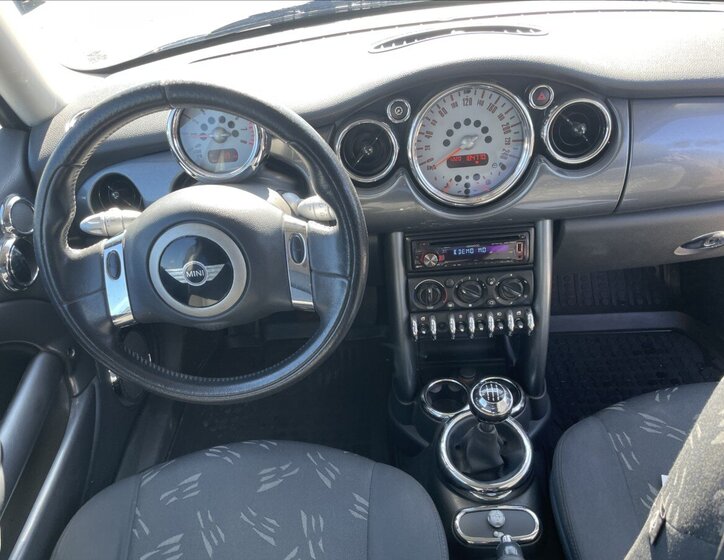 Mini One Hatchback 1,6 l 66 kw