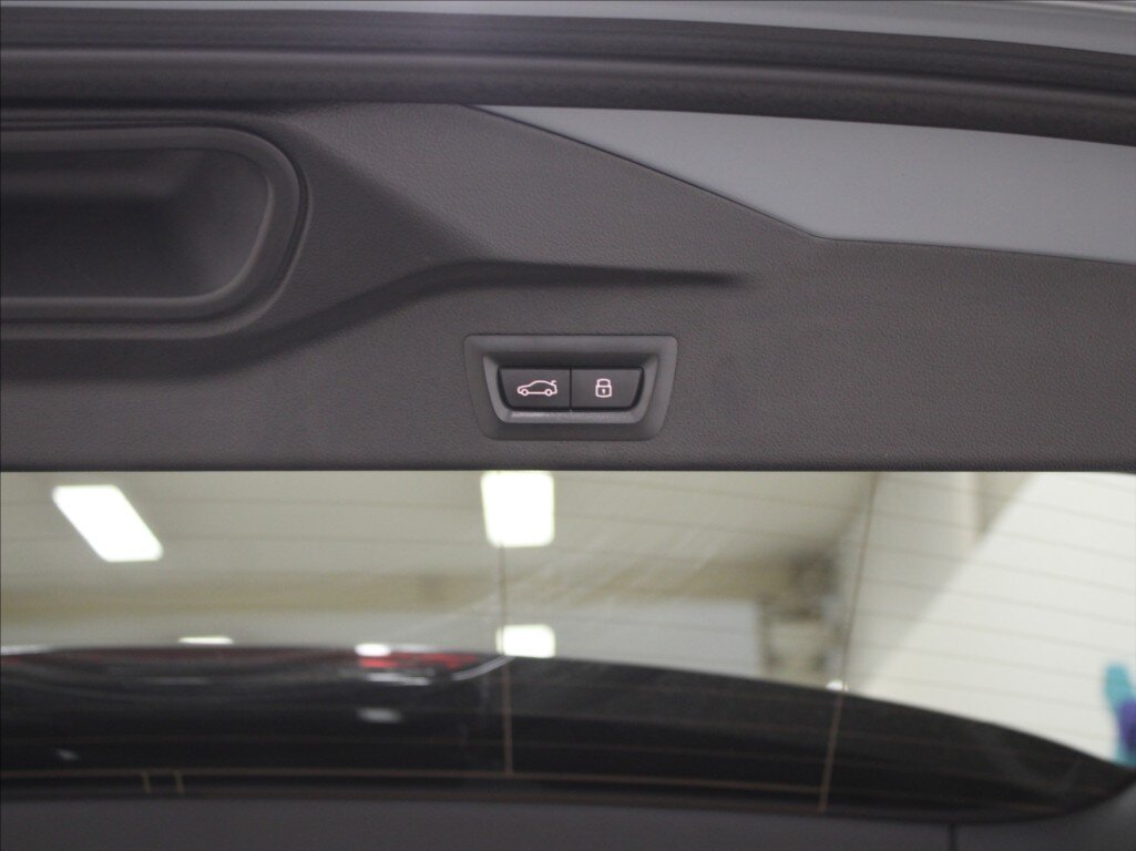 BMW X5 SUV / Terénní 3,0 l 210 kw