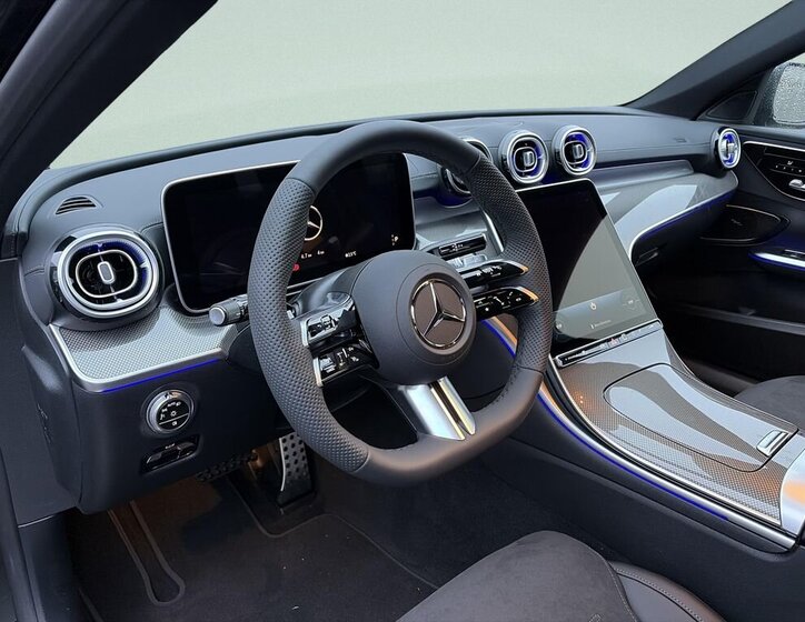 Mercedes-Benz Třídy C Kombi 2,0 l 157 kw