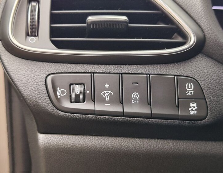 Hyundai i30 Kombi 1,5 l 81 kw