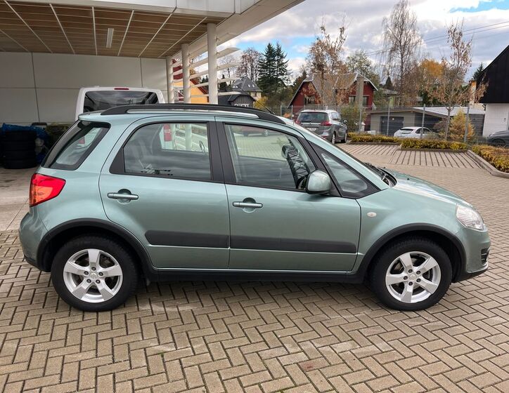 Suzuki SX4 7