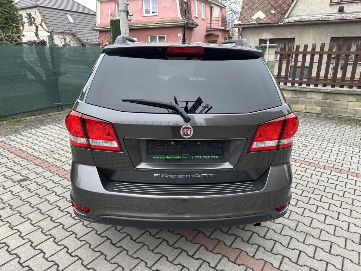 Fiat Freemont SUV / Terénní 2,0 l 103 kw