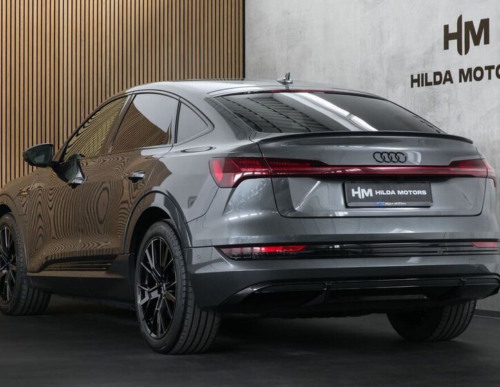 Audi e-tron SUV 0,0 300 kw