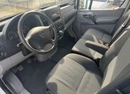 Mercedes-Benz Sprinter 8