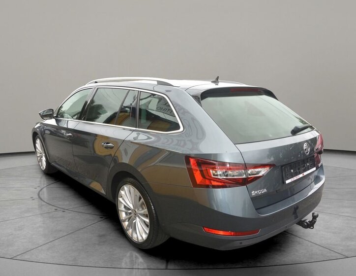 Škoda Superb Kombi 2,0 l 140 kw