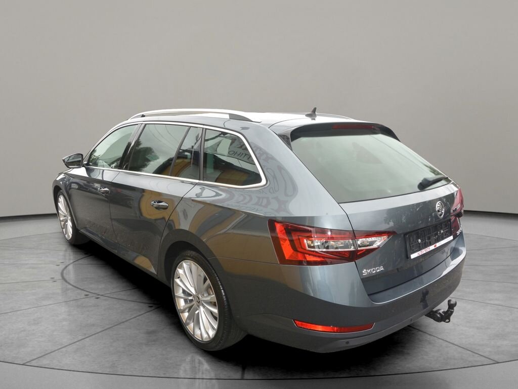 Škoda Superb Kombi 2,0 l 140 kw