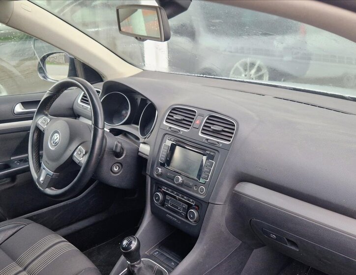 Volkswagen Golf Kombi 1,4 l 90 kw