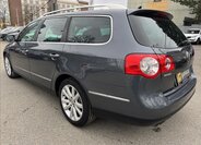 Volkswagen Passat Kombi 2,0 l 103 kw
