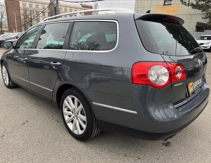 Volkswagen Passat Kombi 2,0 l 103 kw
