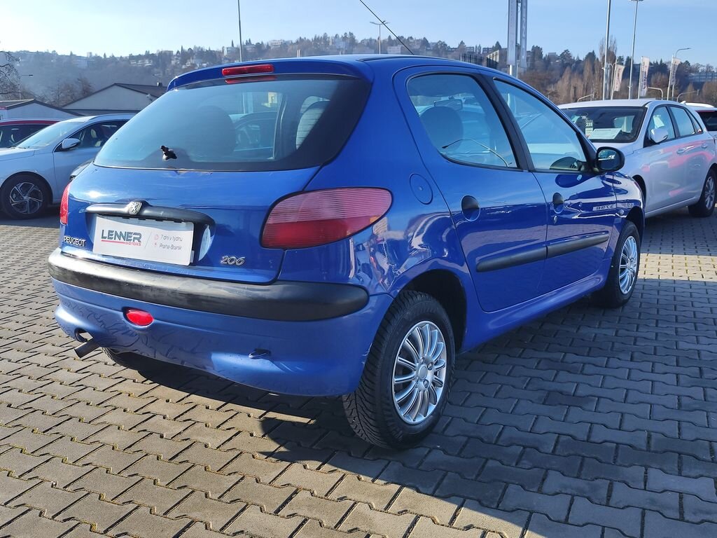 Peugeot 206 Hatchback 1,1 l 44 kw