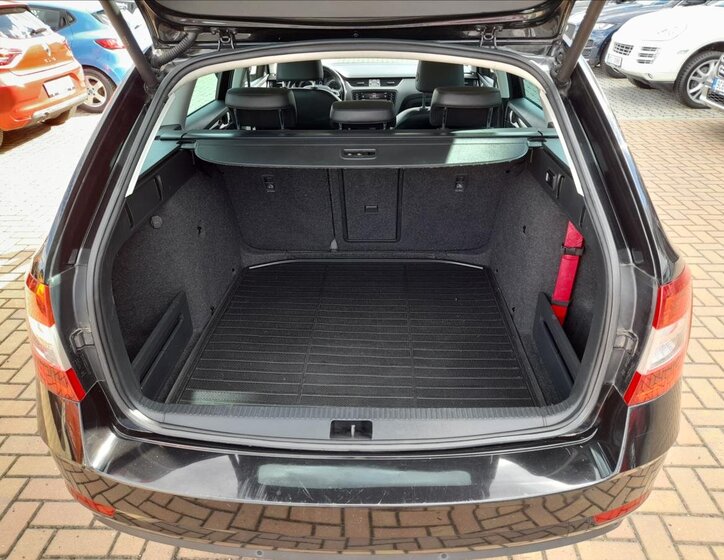 Škoda Octavia Kombi 1,5 l 110 kw