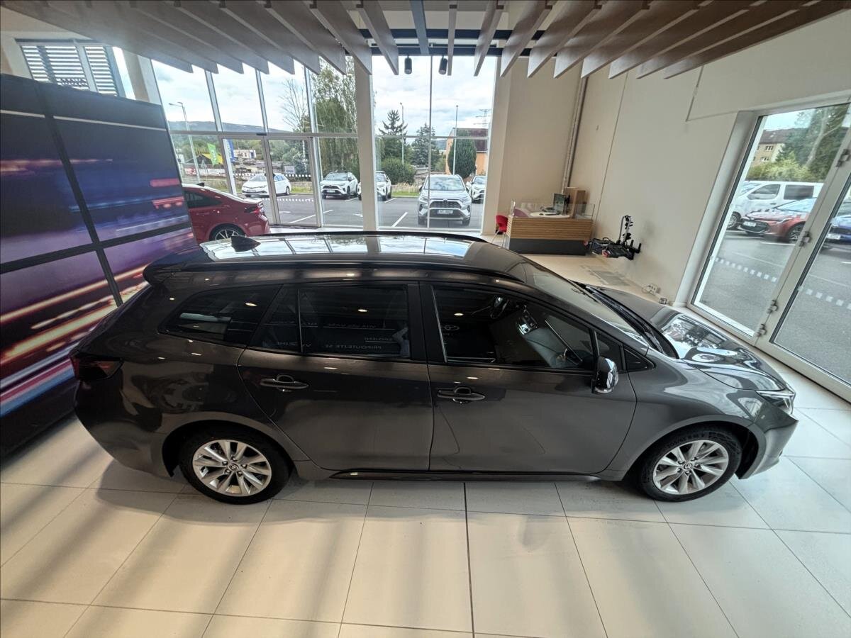 Toyota Corolla Kombi 1,8 l 103 kw