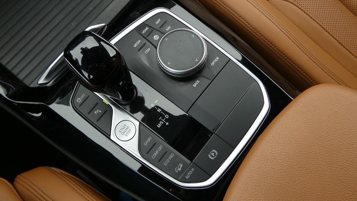 BMW X3 SUV / Terénní 2,0 l 140 kw