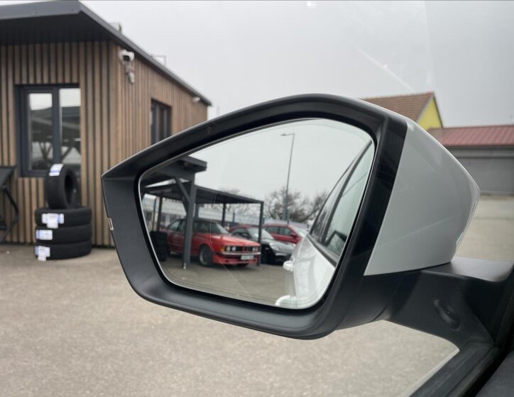 Škoda Kamiq SUV / Terénní 999,0 85 kw