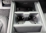 Land Rover Defender SUV / Terénní 3,0 l 184 kw