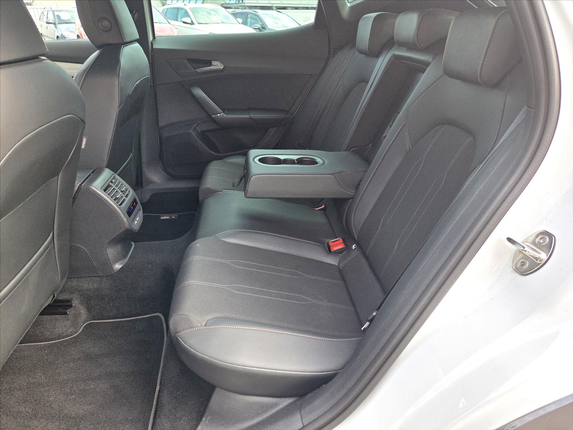 Cupra Formentor SUV / Terénní 2,0 l 140 kw