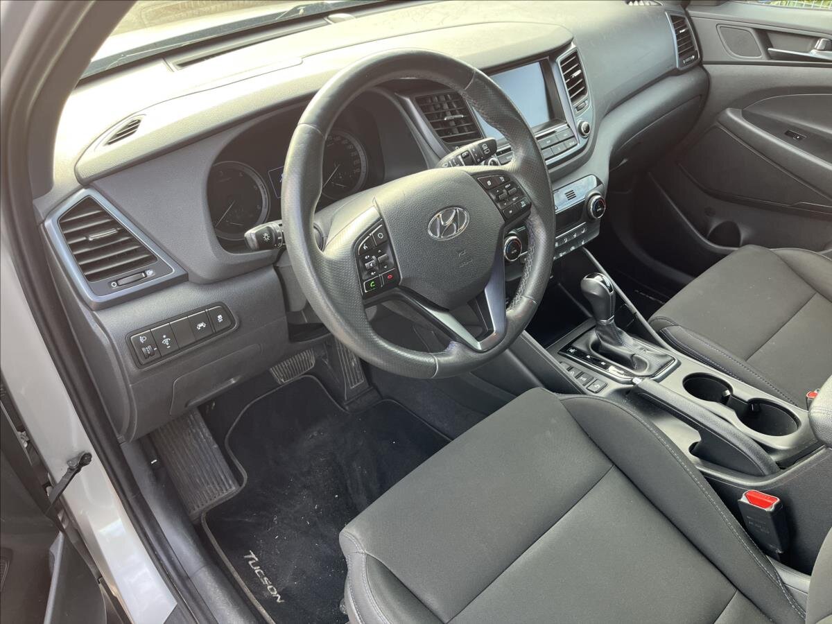 Hyundai Tucson SUV 2,0 l 100 kw