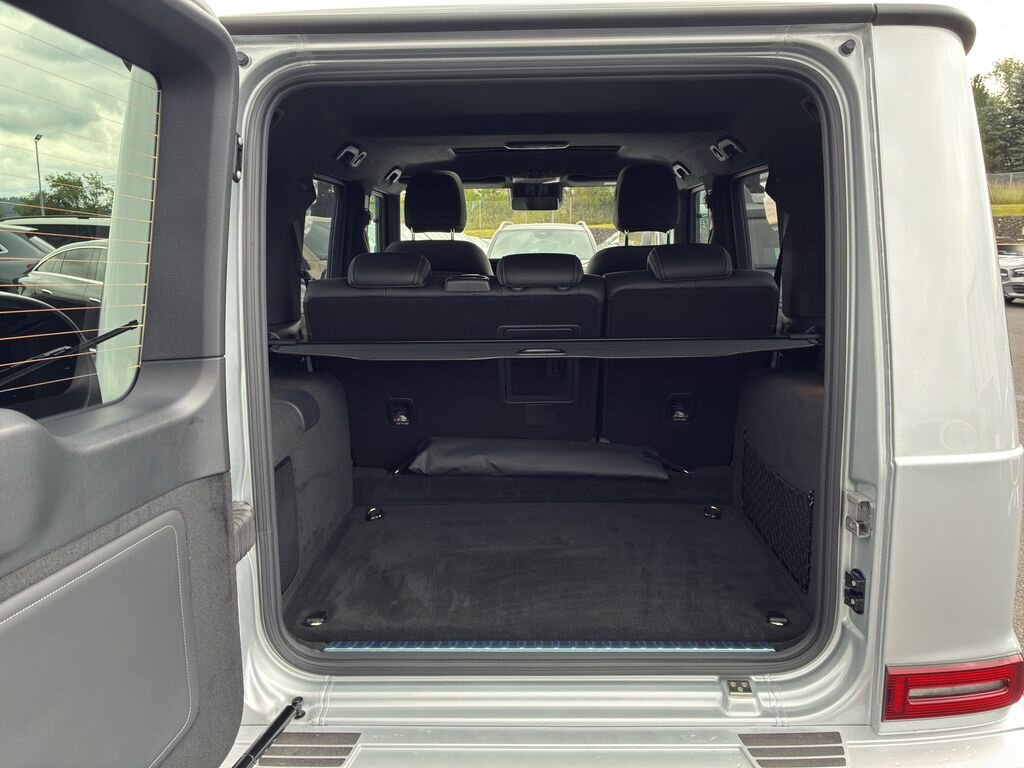 Mercedes-Benz Třídy G SUV / Terénní 0,0 432 kw