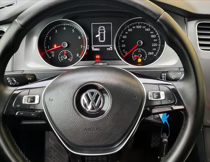 Volkswagen Golf 41