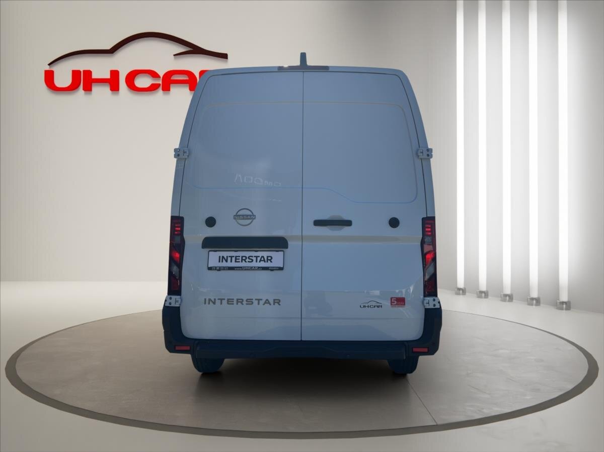 Nissan Interstar Skříň 2,0 l 110 kw