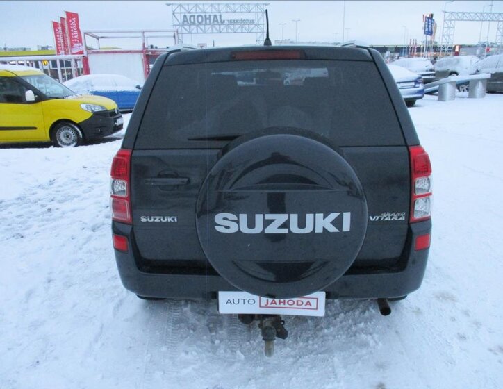 Suzuki Grand Vitara 6