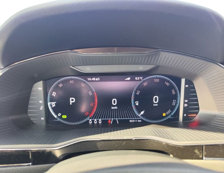 Škoda Superb Kombi 1,5 l 110 kw