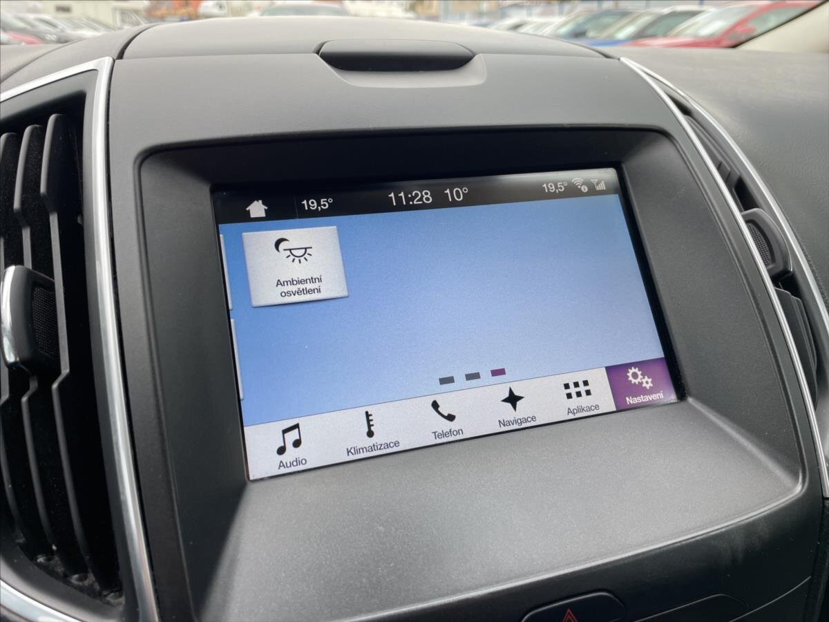 Ford S-MAX MPV 2,0 l 110 kw