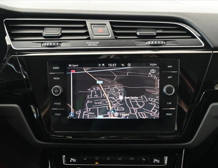 Volkswagen Touran 19