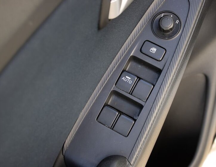 Mazda 2 Hatchback 1,5 l 66 kw