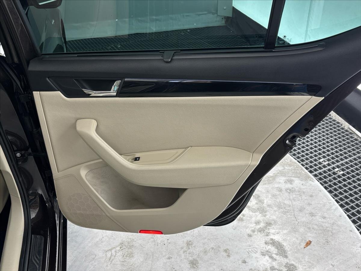 Škoda Superb Liftback 2,0 l 206 kw