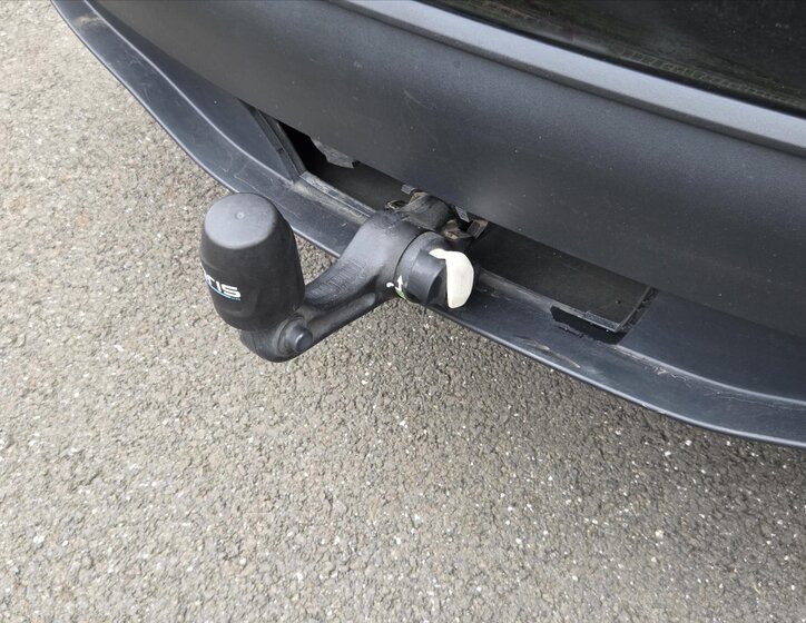 Tesla Model Y SUV 0,0 393 kw