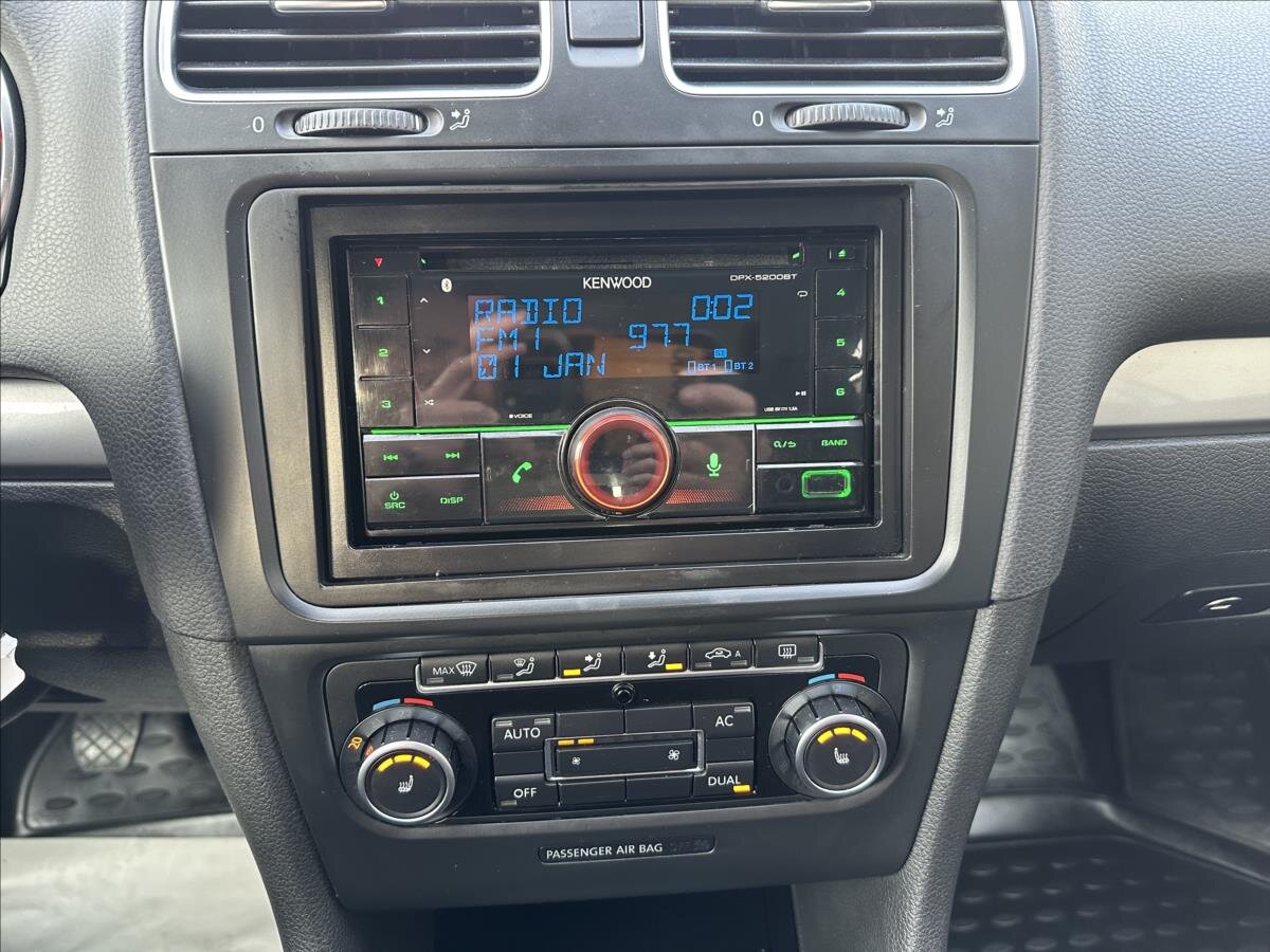 Volkswagen Golf Hatchback 1,6 l 75 kw