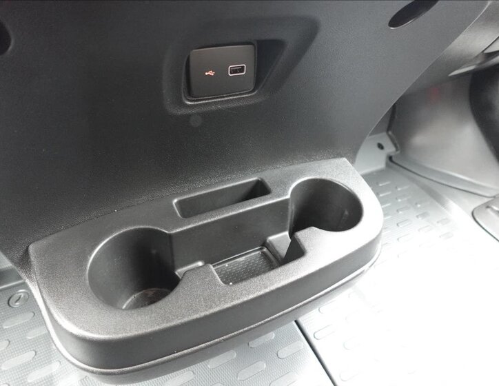 Peugeot Boxer Ostatní 2,2 l 121 kw