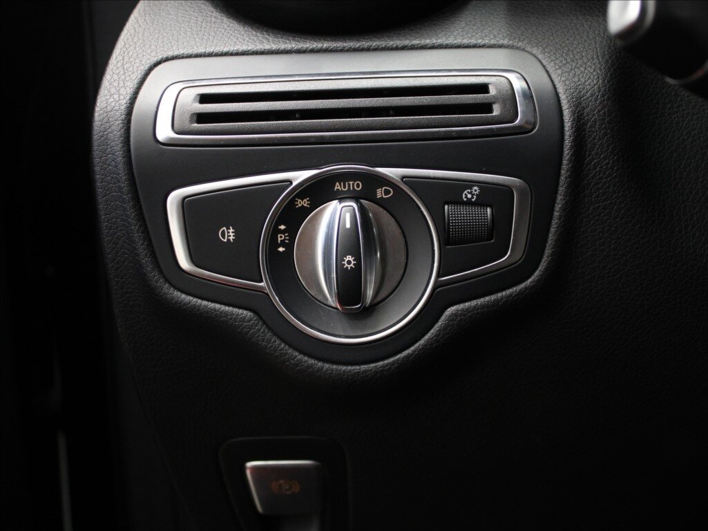 Mercedes-Benz GLC SUV 3,0 l 190 kw