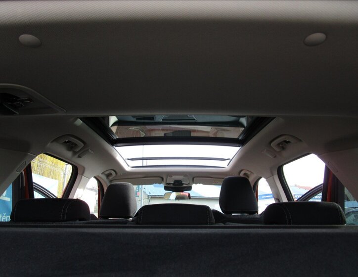 BMW X1 Kombi 1,5 l 110 kw