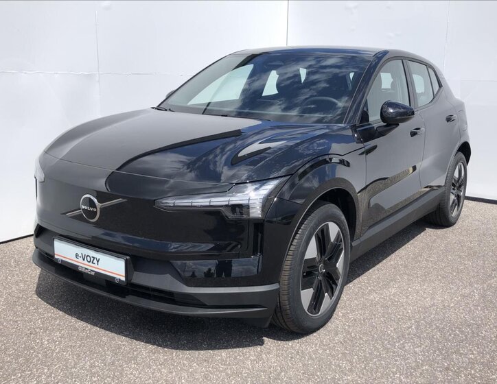 Volvo EX30 SUV 0,0 200 kw