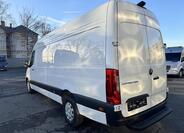 Mercedes-Benz Sprinter 3