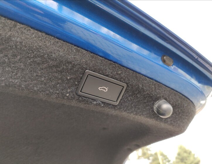 Škoda Octavia Sedan / Limuzína 2,0 l 180 kw