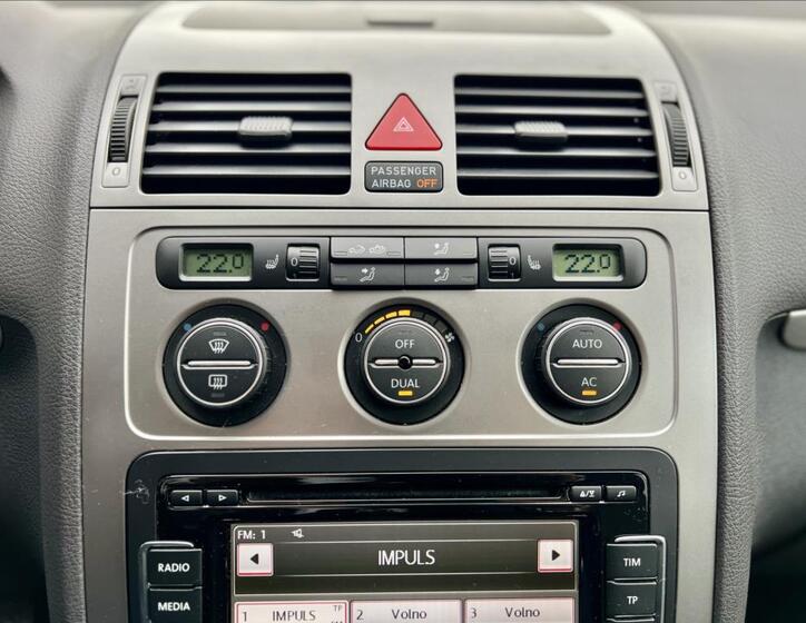 Volkswagen Touran 29